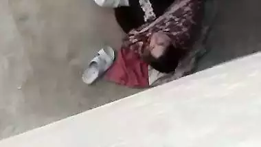 Sasur bahu xxx spy clip from Rajasthan