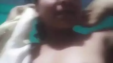 Desi Cute Girl Make nude video for Lover