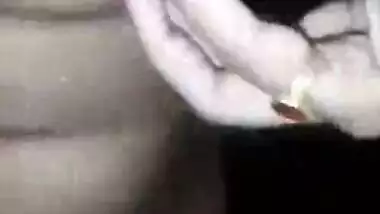 Desi hot pussy masturbation with a toothpaste tube sachet