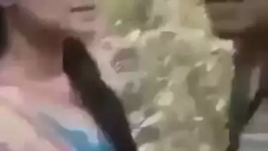 Lovely Desi XXX girl gives a hot blowjob outdoors till her boyfriend cum MMS