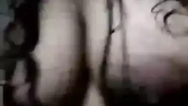 Busty milf records her nude MMS for her lover