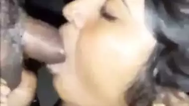 Bitchy desi wife chewing cock and sucking it lustfully