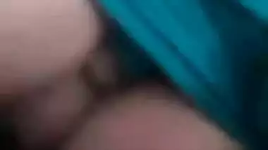 Village Bhabi big pussy