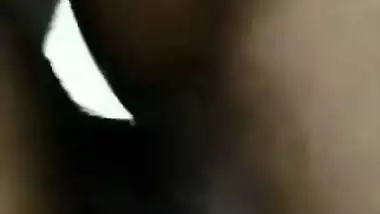 Young guy fucks his GF’s tight pussy in Tamil sex video