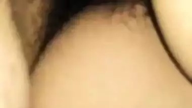 GF makes her lover’s dick hard and enjoys chuda chudi