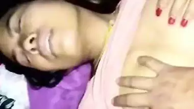 Assamese girl’s first desi chudai with her lover