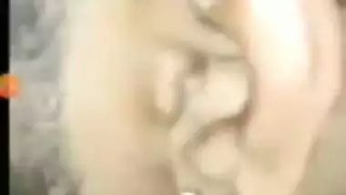 XXX Indian couple sharing sex video