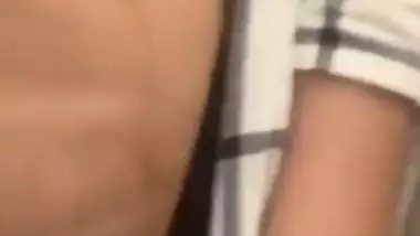 Girl bestie shows big boobs and pussy viral video call