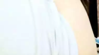 Gorgeous college girl naked big boobs show on video call