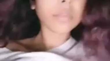 Desi Cute Girl Boobs Showing