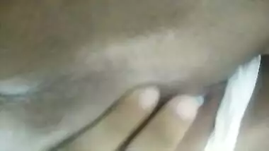 Srilankan model prostitute nude selfie