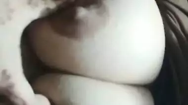 Beautiful naked big boobs showing hot girlfriend