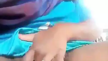 Dehati masturbation video of village slut