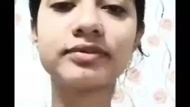 Beautiful hairy pussy rubbing on live cam by horny GF