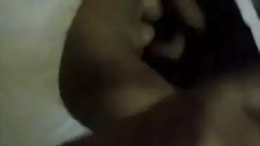 Before sex playful Desi diva teases lover by lying nude in XXX bed