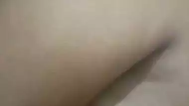 Shy girlfriend nude capture in hotel room FSI sex