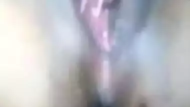 Kolkata Bhabhi fingering pussy thinking of someone special