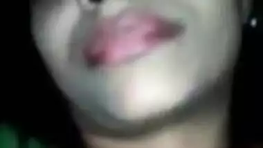 Desi girl cleaned shaved pussy fuck