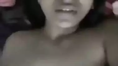 Indian hottie self pleasure masturbation