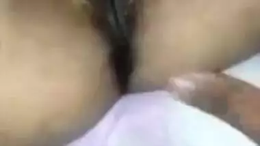 Desi wife pussy licking MMS sex video goes viral