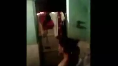 Desi village girl bathing indian porn tube