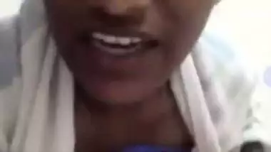 Tamil ladki ki solo boob show video