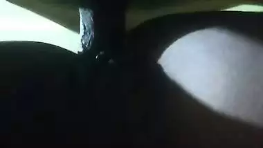 Cute big ass girlfriend doggy fucking viral MMS