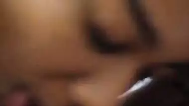 Horny lover records his sexy GF’s blowjob MMS