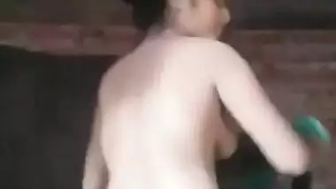 Village Girl Showing Her Boobs and Pussy