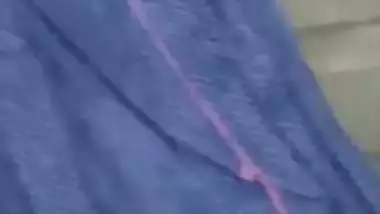 Neighbor girl nude bath viral capture