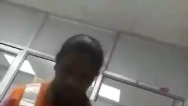 Hindi office sex scandal MMS video