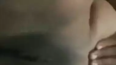 Curvaceous Desi slut is so languid with her XXX tits and sex hole naked