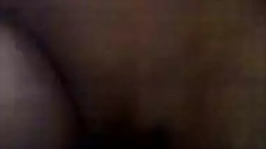 Delhi Babe Flaunts Her Naked Body