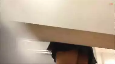 Sexy Indian Girl Recorded With Bikini In Trial Room
