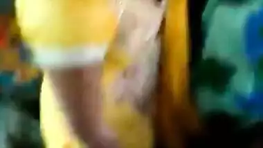 Real girl Bus boobsy cleavage, Delicious, Bus Candid