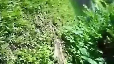 Daring Desi Mouthing in Park