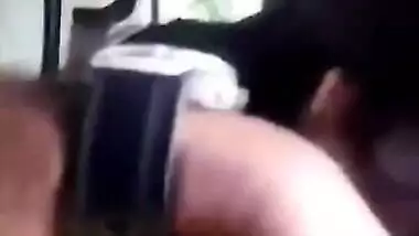 Mallu car sex MMS to make your mood horny